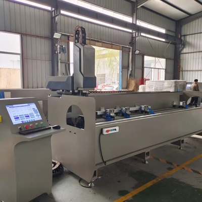 Chine usine Weike Machinery fournisseur 3 + 1 axe CNC forage fraiseuse machine de travail peut tourner +-90 degrés