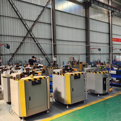 Machine de décapage à angle de 160 mm avec décapage pneumatique pour fenêtre en aluminium