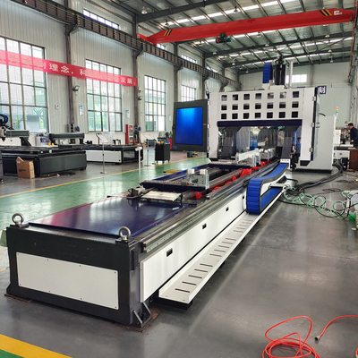 Machines CNC à 5 axes pour la découpe, le forage, le fraisage et le tapage de l'aluminium