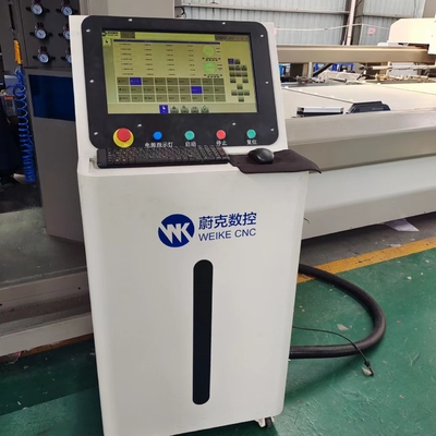 Machine à coudre en aluminium pour fenêtre ou porte