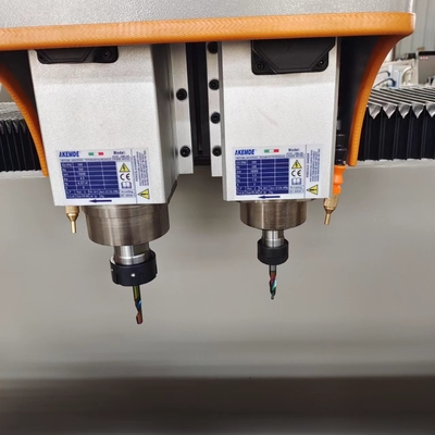 1.5m Machine de fraisage à forage CNC en aluminium 3+1 axes
