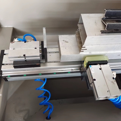 1.5m Machine de fraisage à forage CNC en aluminium 3+1 axes