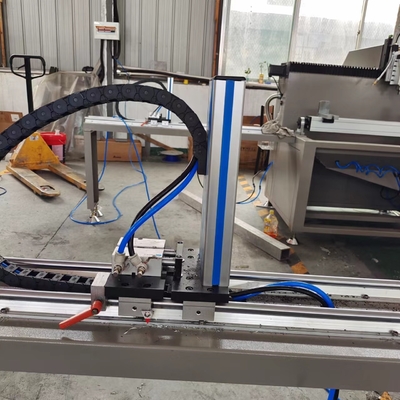 Profil d'aluminium Fenêtres et portes machine pour forage CNC fraiseuse à 3 axes