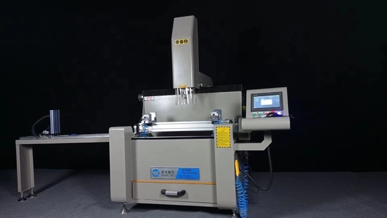 Profil d'aluminium Fenêtres et portes machine pour forage CNC fraiseuse à 3 axes