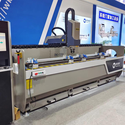 Centre d'usinage CNC en aluminium 3 + 1 axes