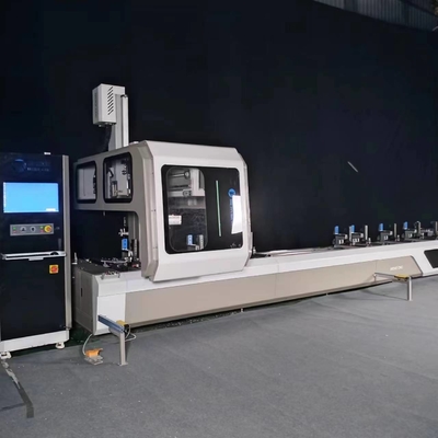 Machine de forage à haute précision en aluminium à 4 axes, fraisage CNC, centre d'usinage ATC, machine de fabrication de portes et fenêtres avec broche rotative