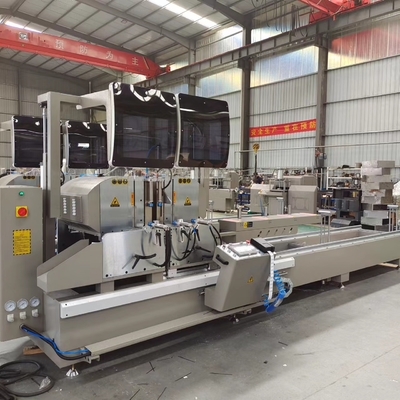 Scie à double tête CNC en aluminium industriel pour les alliages d'aluminium de grande taille