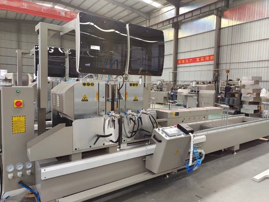 Machine automatique de découpe d'aluminium CNC double mitre scie pour fenêtre porte et mur rideau