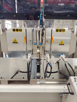 Machine automatique de découpe d'aluminium CNC double mitre scie pour fenêtre porte et mur rideau