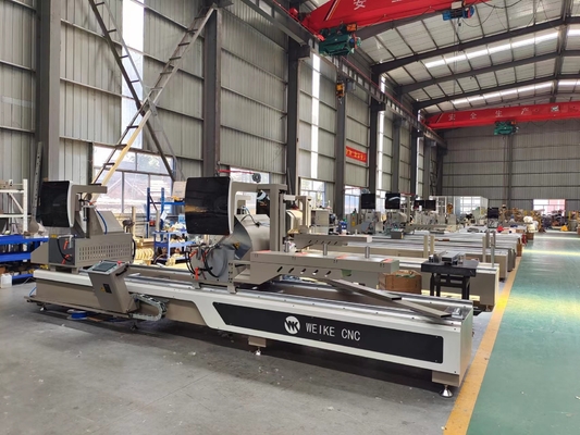 Scie à double mitre CNC automatique en aluminium pour fenêtre et porte de rideau