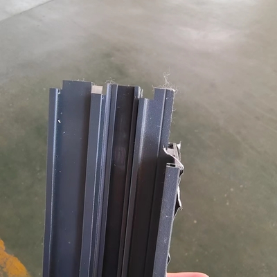Machines de fraisage à 5 axes CNC pour profilés en aluminium