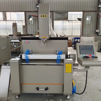 Machines de perçage CNC à petite copie de 800 mm Machines de porte de fenêtre en aluminium en PVC en UPVC