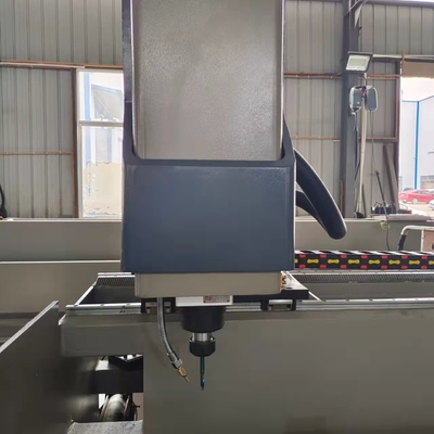 Chine usine Weike Machinery fournisseur 3 + 1 axe CNC forage fraiseuse machine de travail peut tourner +-90 degrés
