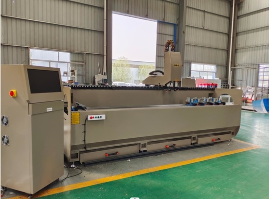 3000 mm 3200 mm machine à percer à double tête à fuseau CNC machine à perforer pour la fabrication de portes de fenêtres en aluminium en PVC