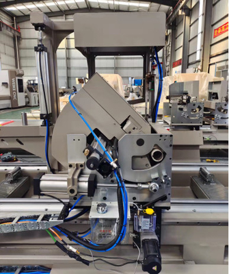 Machine à découper à double tête CNC Machine à scier en aluminium machine à découper en UPVC machine à découper les fenêtres et les portes