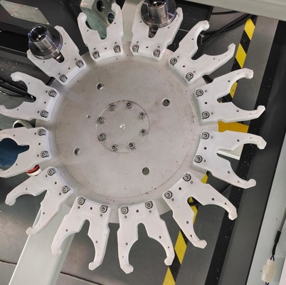 Centre d'usinage CNC en aluminium à 5 axes Routeur CNC Perçage Fraisage et découpe Machinerie de fabrication