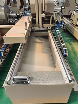 600 mm de diamètre lame de scie CNC double tête scie pour l'aluminium