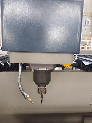 Centre d'usinage CNC 380V/50HZ avec une longueur de traitement de 3,2 m à vendre
