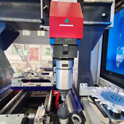 Machines CNC à 5 axes pour la découpe, le forage, le fraisage et le tapage de l'aluminium