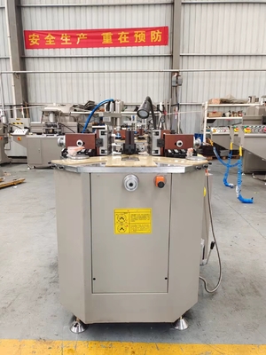 160 Machine de crimpage de coin 1,5 kW Puissance Pression de l'air 0,6-0,8 MPa Pour le crimpage précis