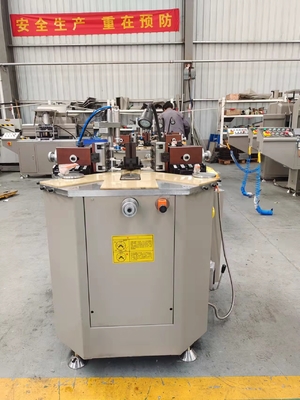 160 Machine de crimpage de coin 1,5 kW Puissance Pression de l'air 0,6-0,8 MPa Pour le crimpage précis