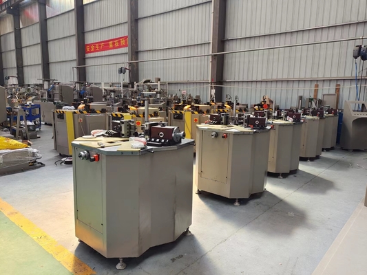 160 Machine de regroupement des coins pour fenêtres et portes de type synchrone