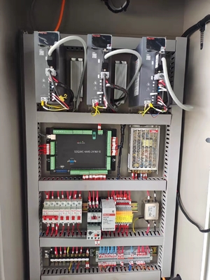 Machines de fraisage à extrémité CNC