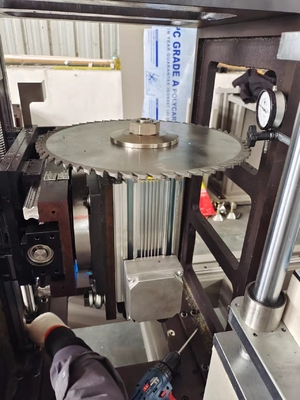 Machines de fraisage à extrémité CNC