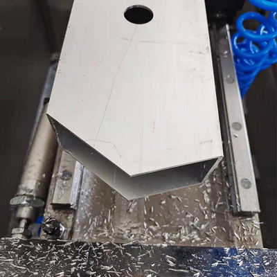 fraiseuse en aluminium de commande numérique par ordinateur de 3 axes de 500mm pour le profil en aluminium