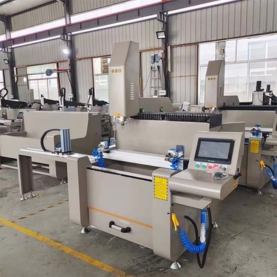 Machine de fraisage à forage CNC en aluminium 800 mm Forage automatique et tapage